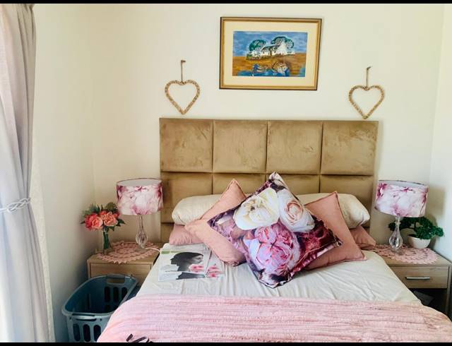 2 BEDROOM RETIREMENT UNIT FOR SALE IN JORDAAN PARK